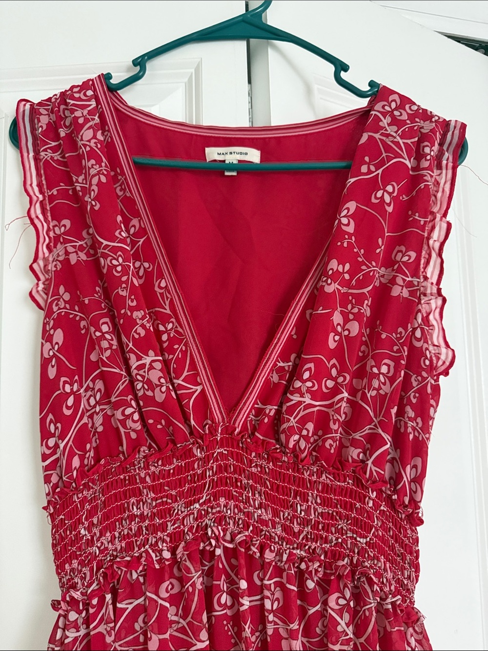 Max Studio Pink-Red Floral V-Neck Smocked Waist Tunic